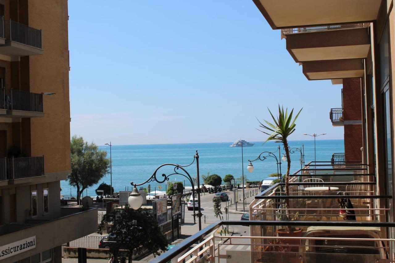 Bed and Breakfast La Collina Dei Ciliegi Salerno Exterior foto